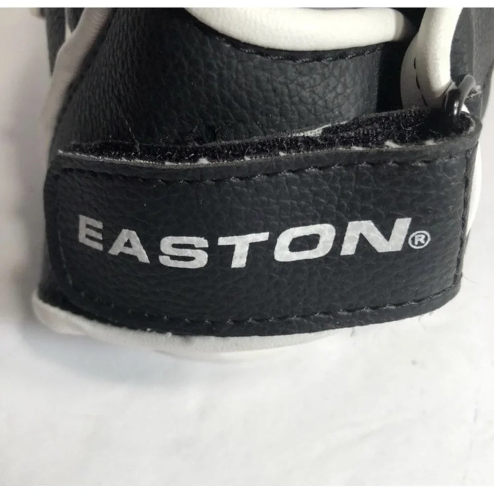 EASTON 9 ½